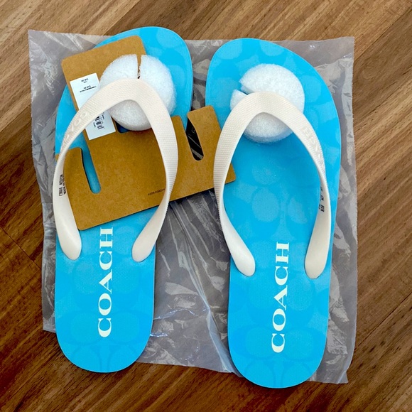 BNWT Coach Blue/White Sleeper - Picture 1 of 7